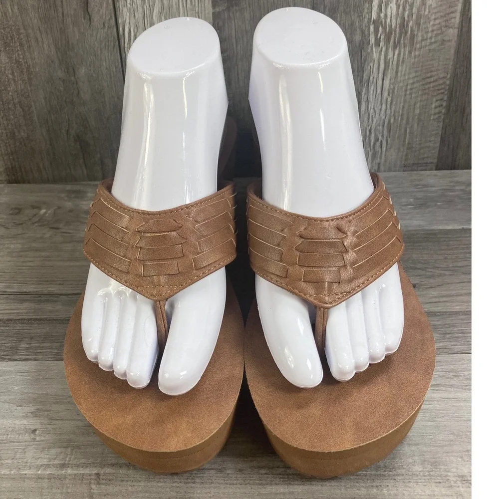 Flojos Jess Tan Woven Wedge Platform Sandals Womens Size 8 Thong Flip Flops 268